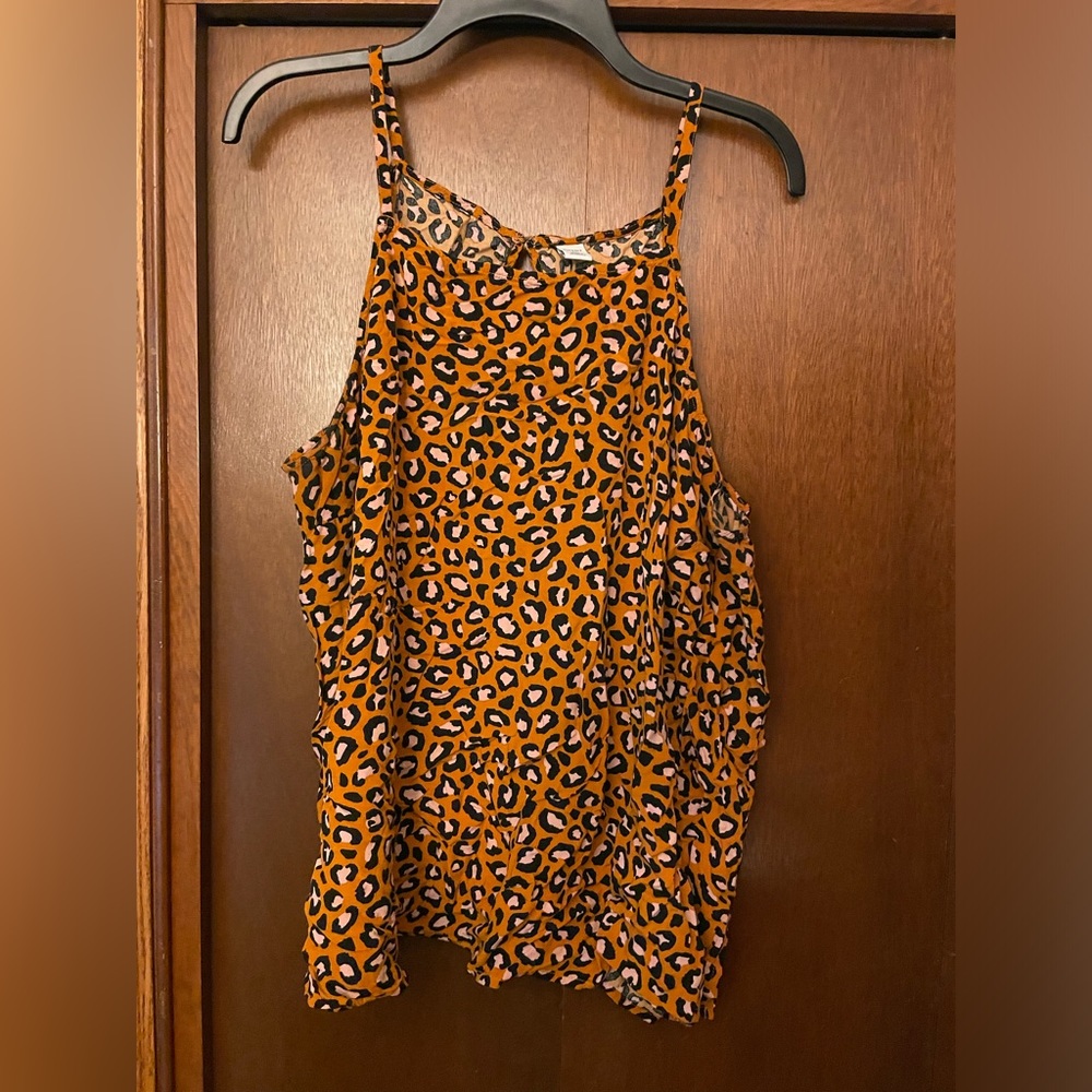 Old navy leopard square neck tank